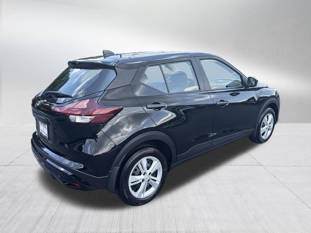 new 2025 Nissan Kicks Play car, priced at $22,935