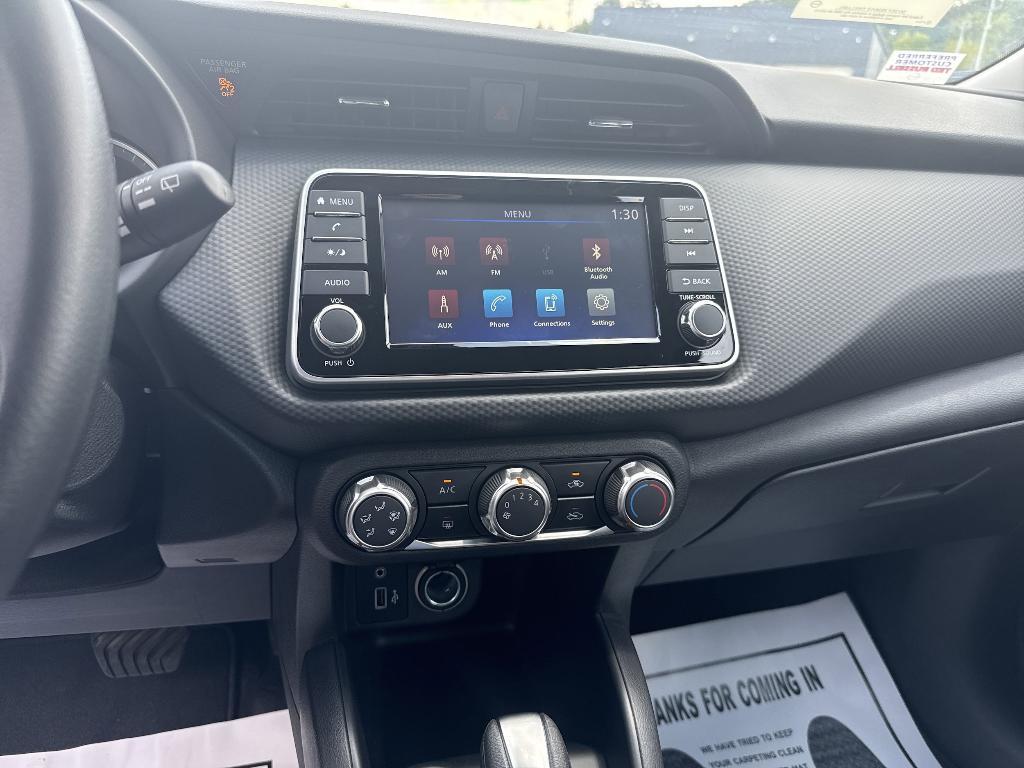 new 2025 Nissan Kicks Play car, priced at $22,935