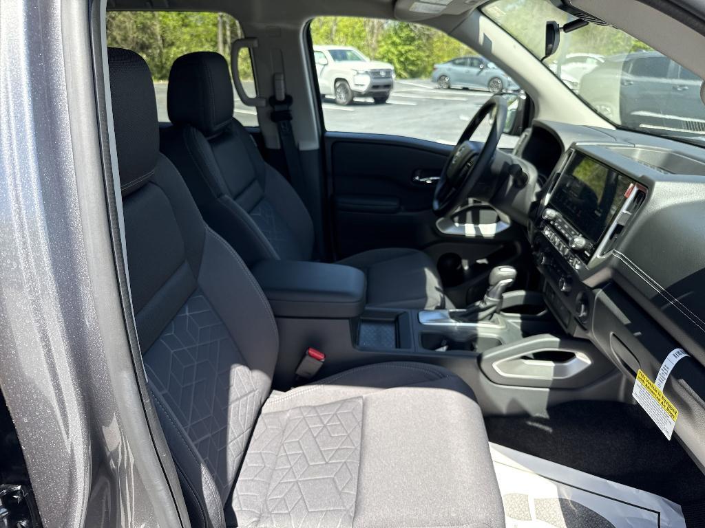 new 2025 Nissan Frontier car, priced at $36,266