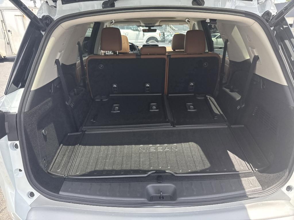 new 2025 Nissan Pathfinder car, priced at $48,223