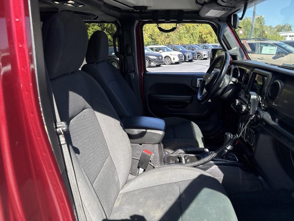 used 2021 Jeep Wrangler Unlimited car, priced at $27,995