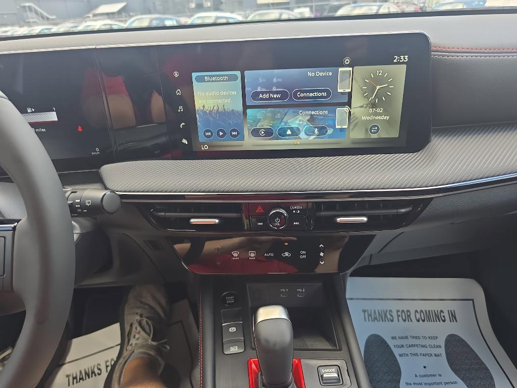 new 2025 Nissan Kicks car, priced at $29,456