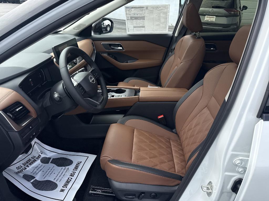 new 2025 Nissan Rogue car, priced at $40,594