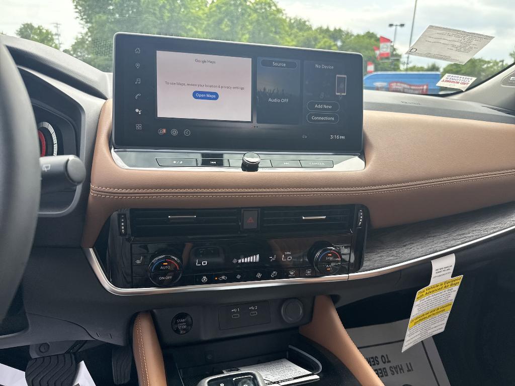 new 2025 Nissan Rogue car, priced at $40,594