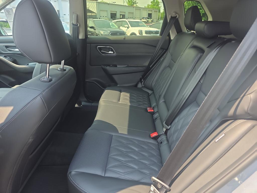 new 2025 Nissan Rogue car, priced at $40,870