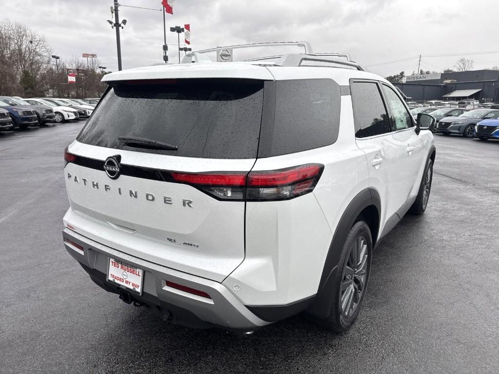 new 2025 Nissan Pathfinder car, priced at $47,287