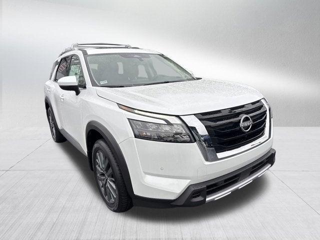 new 2025 Nissan Pathfinder car, priced at $45,787