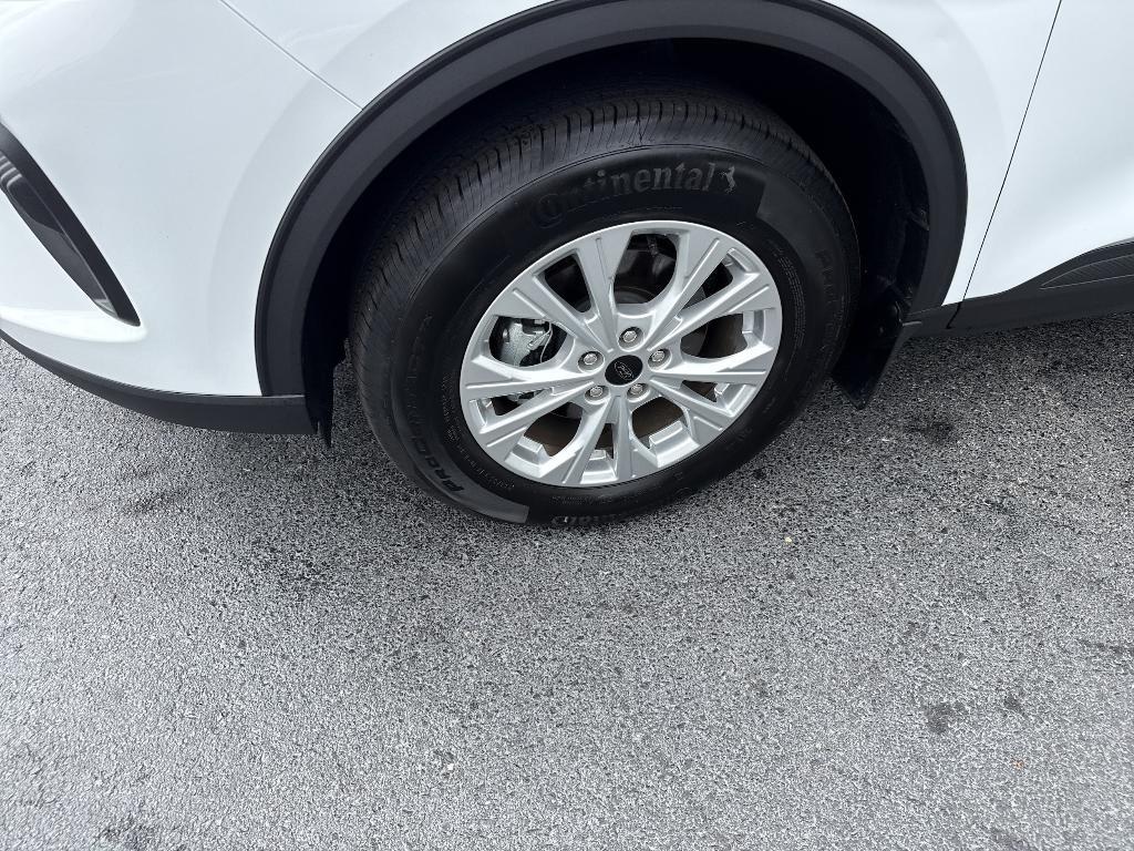 used 2024 Ford Escape car, priced at $27,988