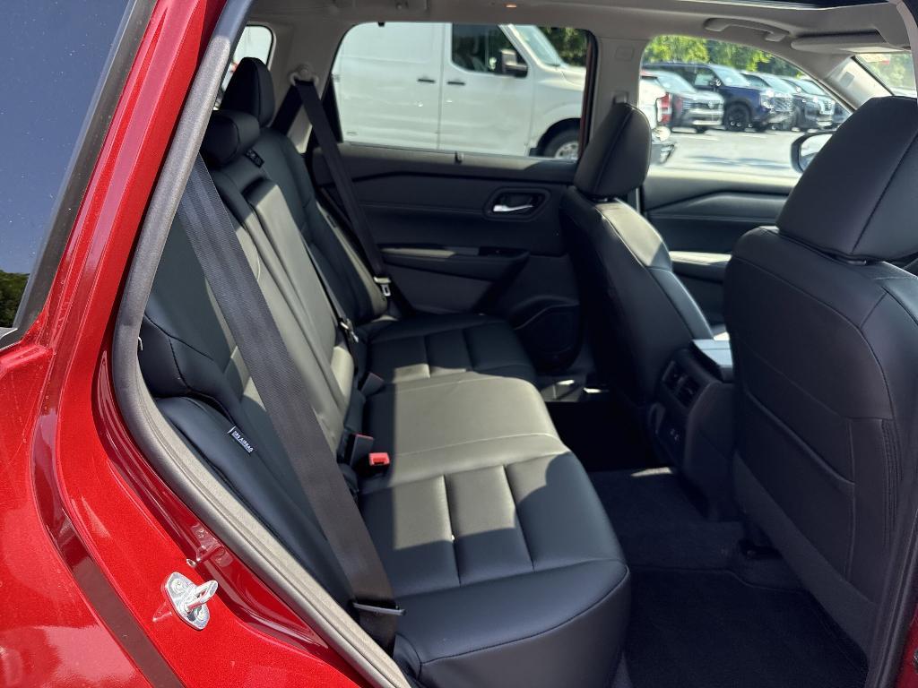 new 2025 Nissan Rogue car, priced at $32,422