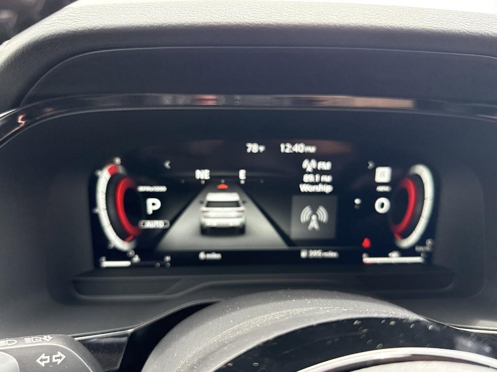new 2025 Nissan Pathfinder car, priced at $50,168