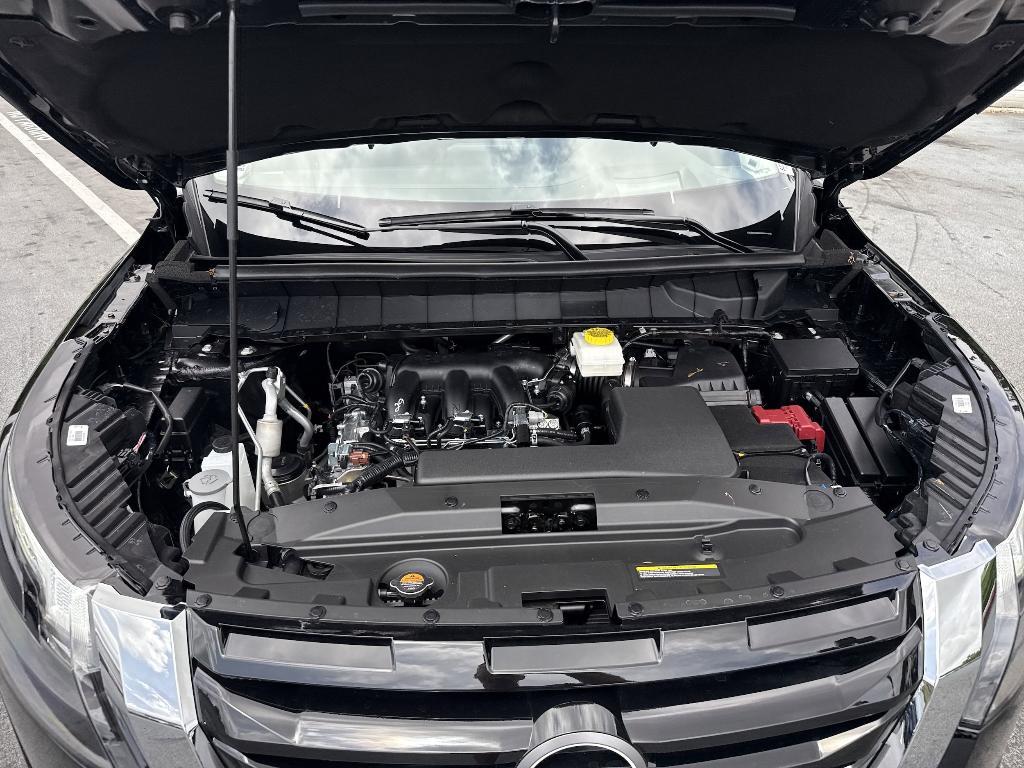 new 2025 Nissan Pathfinder car, priced at $50,168