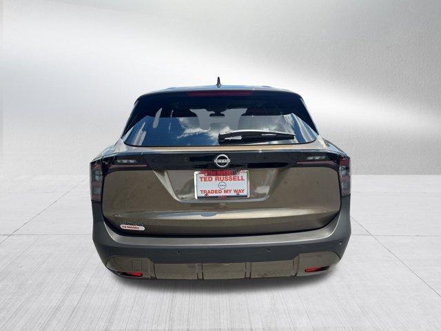 new 2025 Nissan Kicks car, priced at $24,758