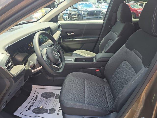new 2025 Nissan Kicks car, priced at $24,758