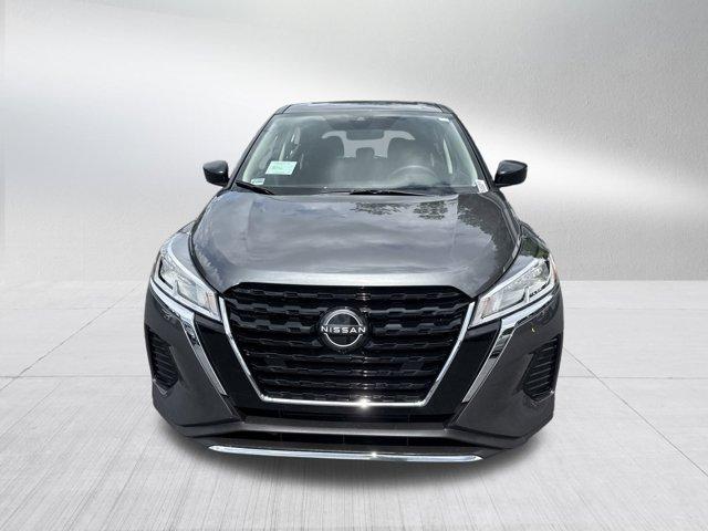 new 2025 Nissan Kicks Play car, priced at $22,921