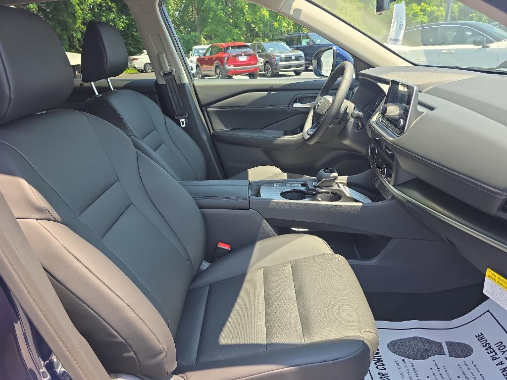 new 2025 Nissan Rogue car, priced at $32,301
