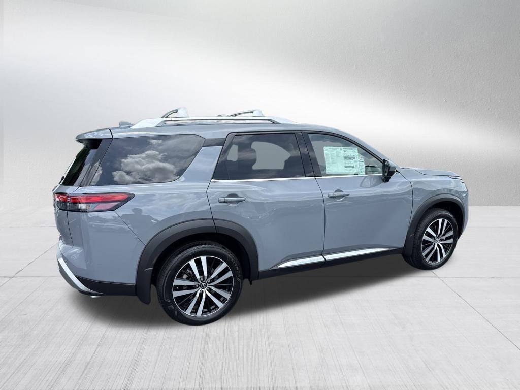 new 2025 Nissan Pathfinder car, priced at $50,566