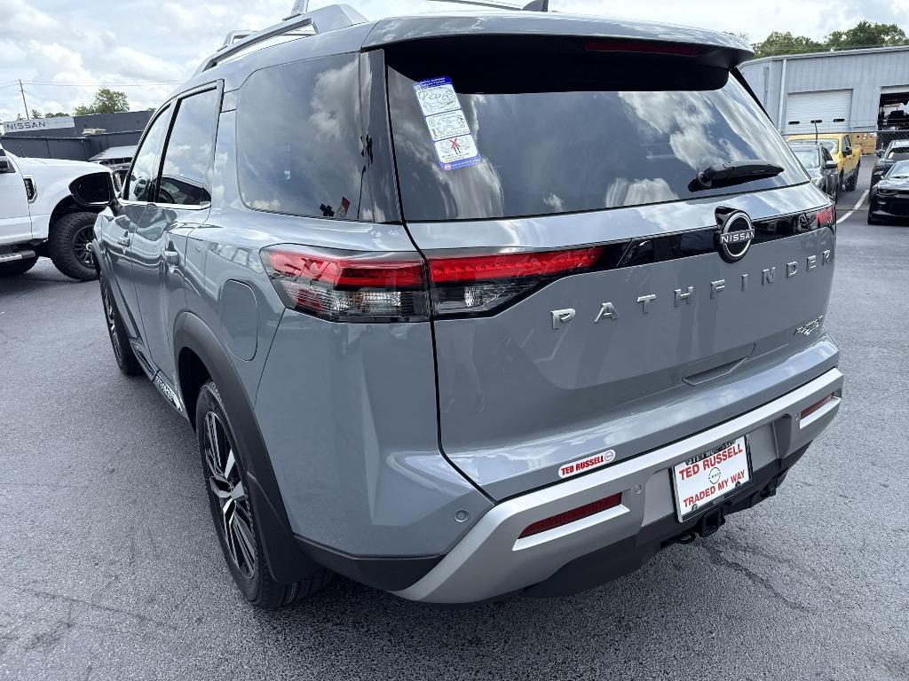 new 2025 Nissan Pathfinder car, priced at $50,566
