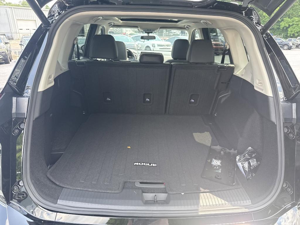 new 2025 Nissan Rogue car, priced at $32,024