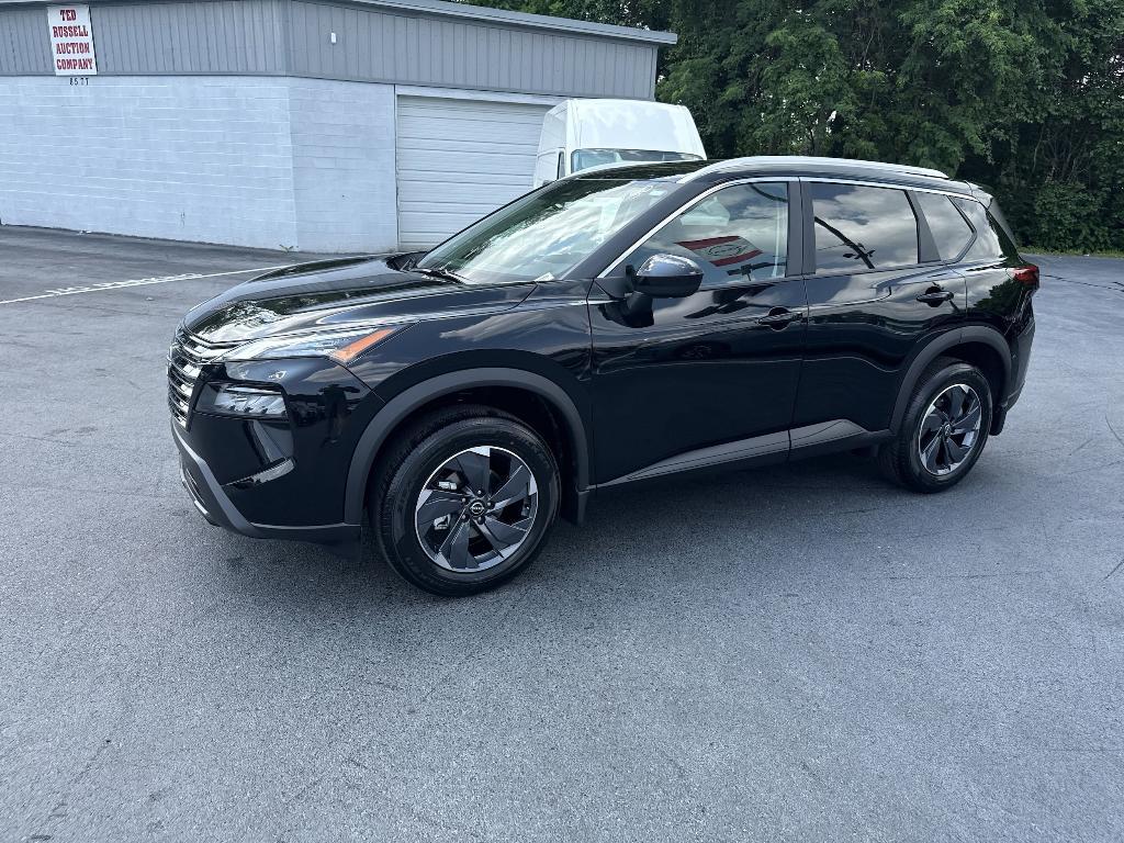 new 2025 Nissan Rogue car, priced at $32,024