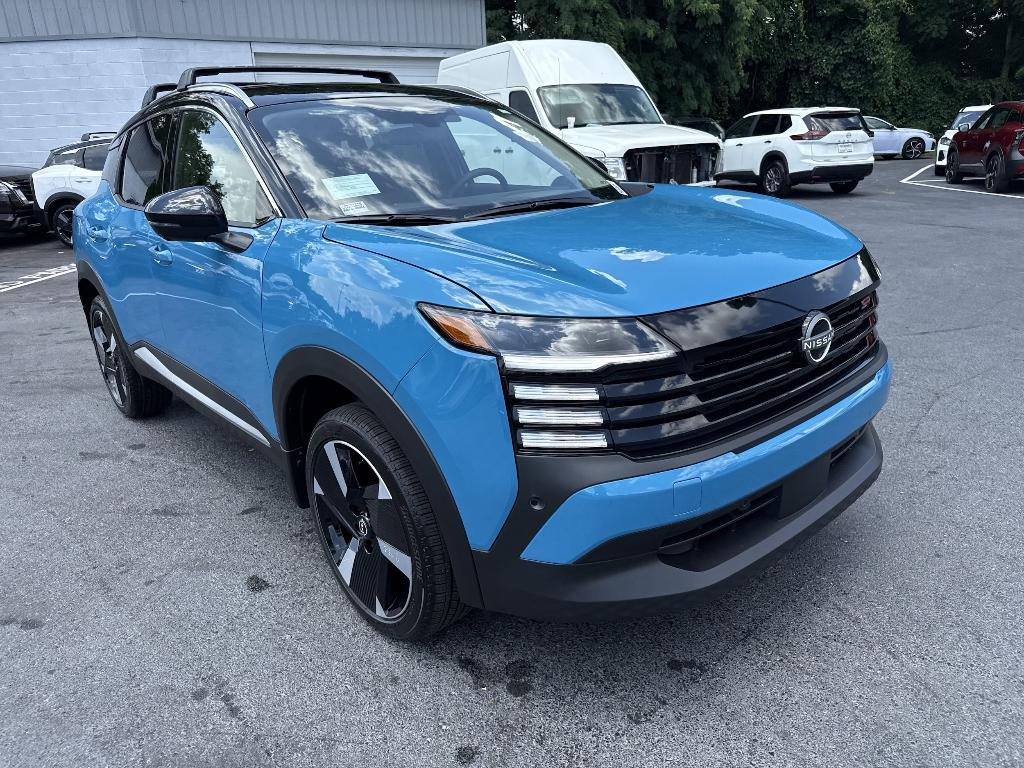 new 2025 Nissan Kicks car, priced at $28,173