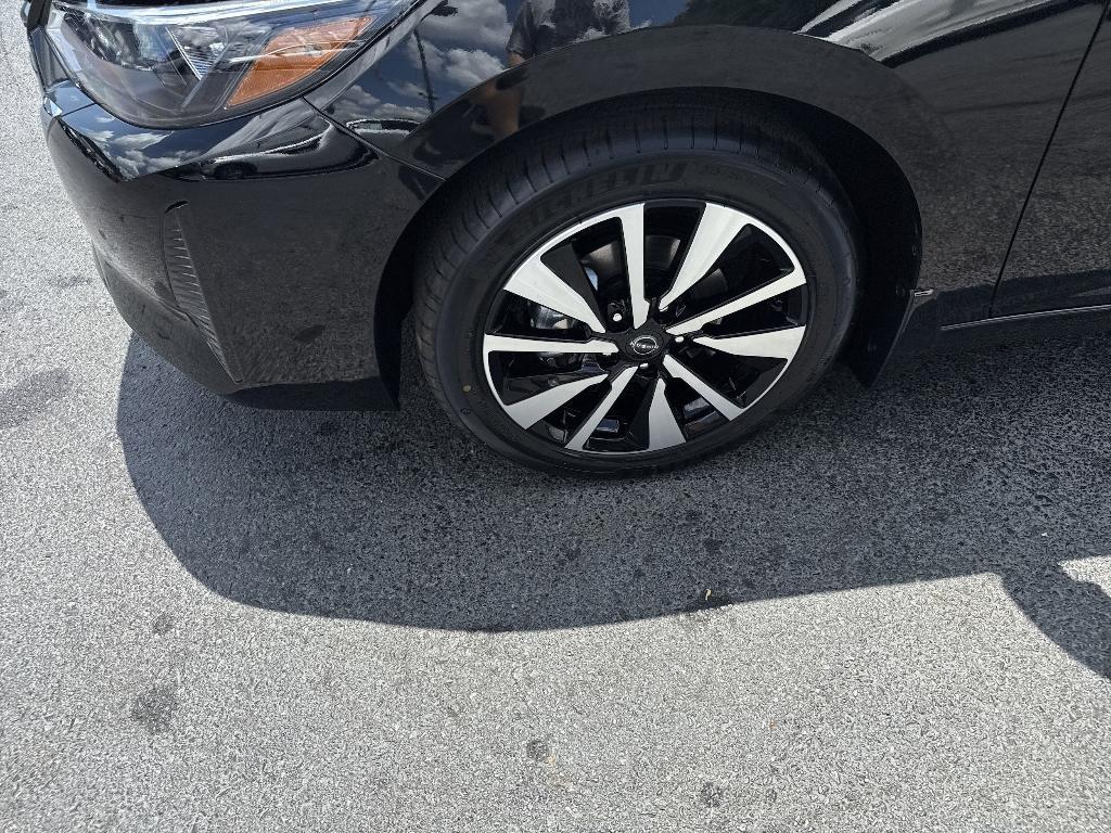 new 2025 Nissan Sentra car, priced at $25,928