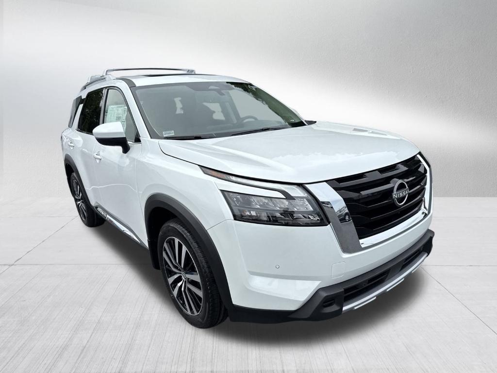 new 2025 Nissan Pathfinder car, priced at $50,566
