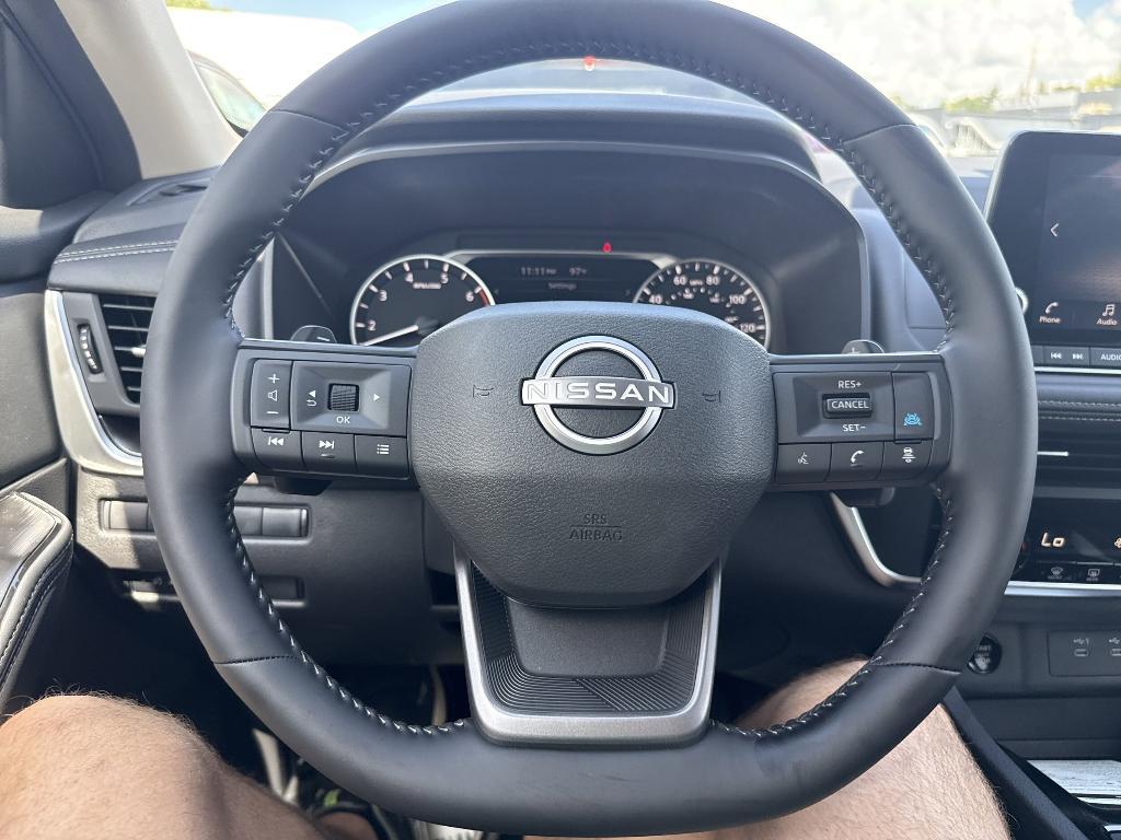 new 2025 Nissan Rogue car, priced at $30,652