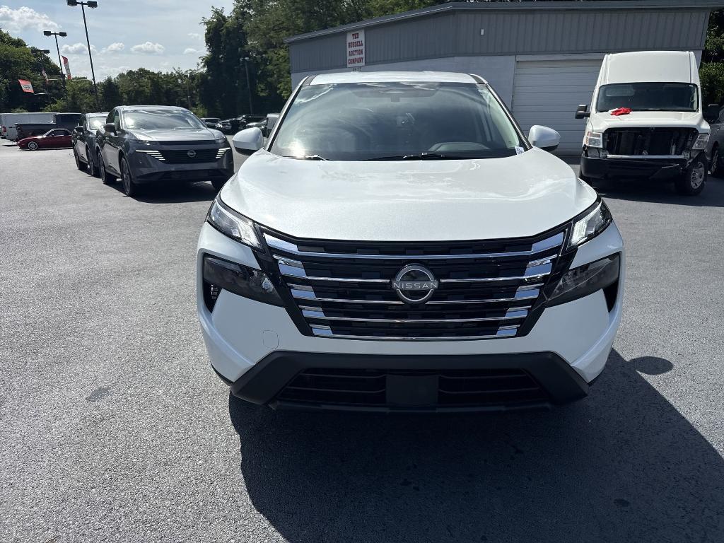 new 2025 Nissan Rogue car, priced at $30,652