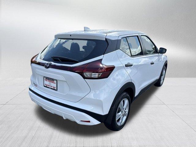 new 2025 Nissan Kicks Play car, priced at $22,858