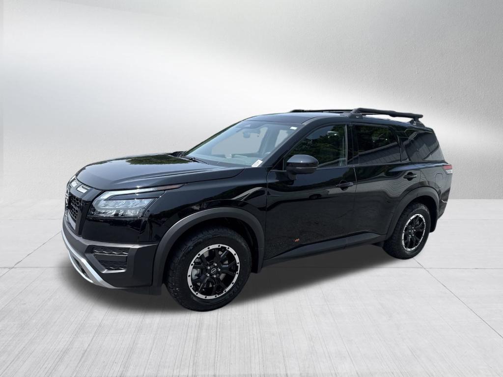 new 2025 Nissan Pathfinder car, priced at $43,261