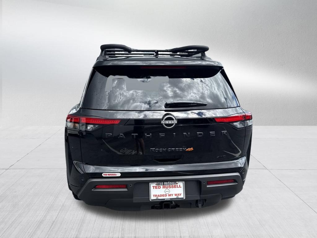 new 2025 Nissan Pathfinder car, priced at $43,339
