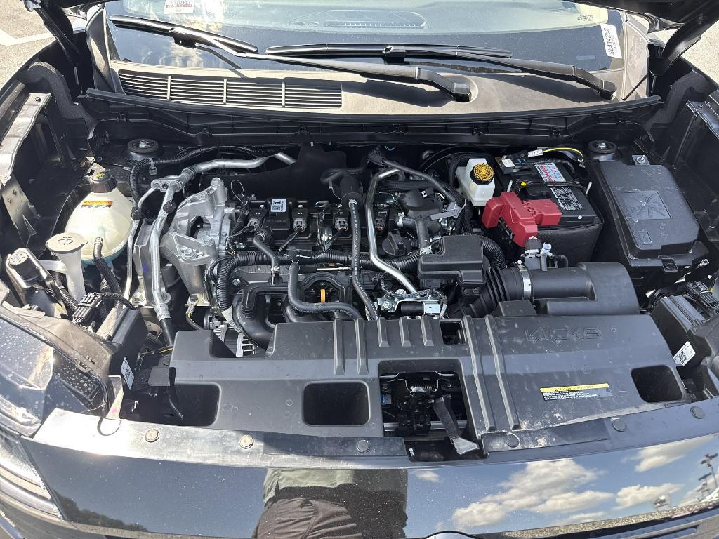 new 2025 Nissan Kicks car, priced at $28,910