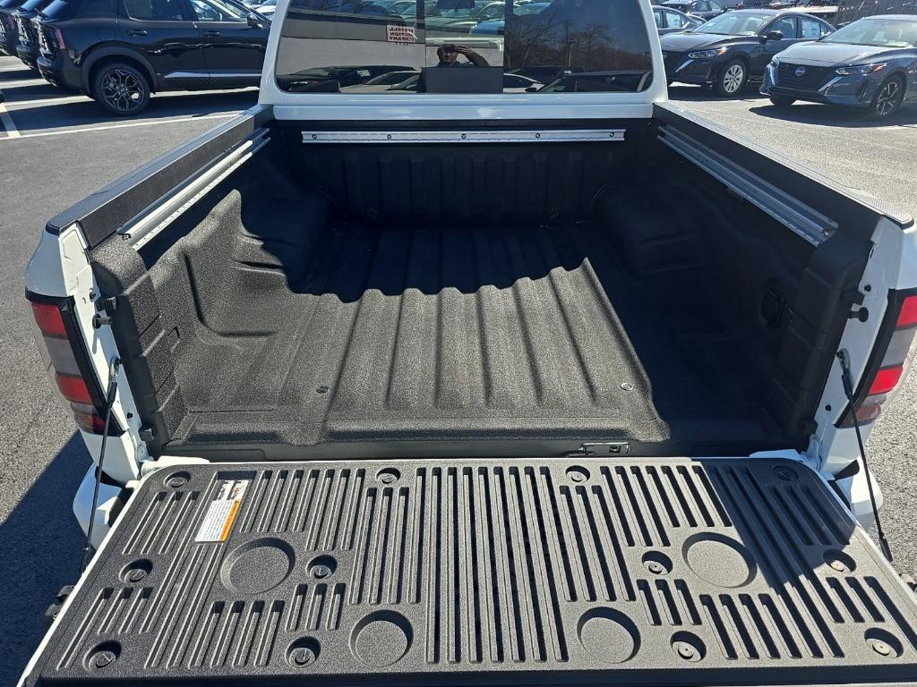 new 2025 Nissan Frontier car, priced at $35,753