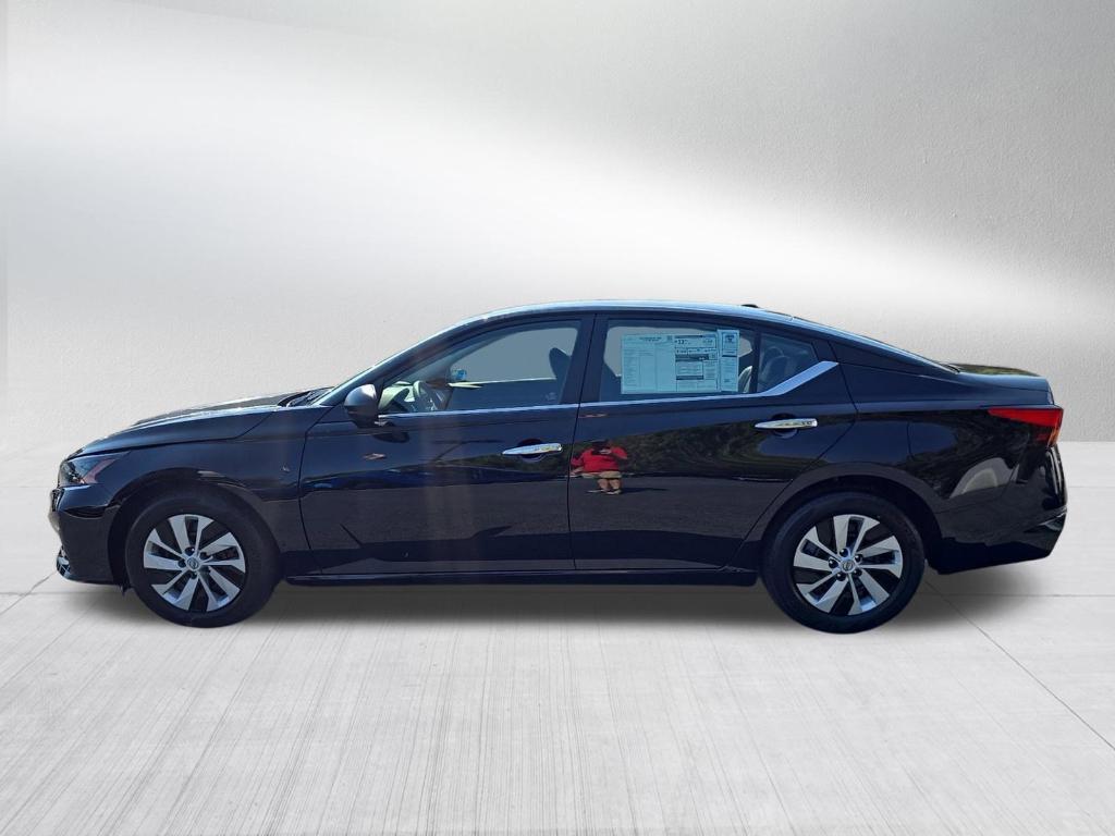 new 2025 Nissan Altima car, priced at $25,302