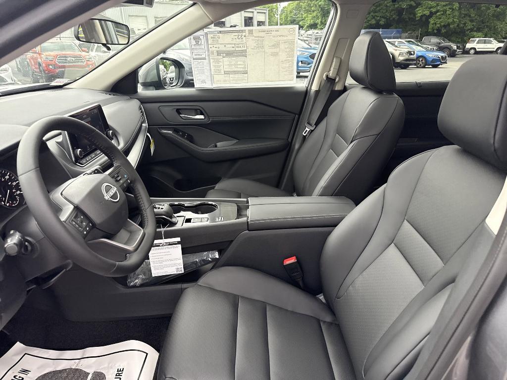 new 2025 Nissan Rogue car, priced at $32,024