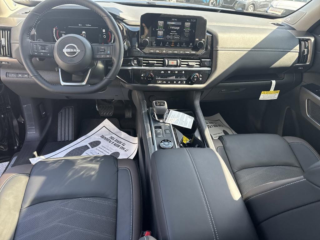 new 2025 Nissan Pathfinder car, priced at $43,998