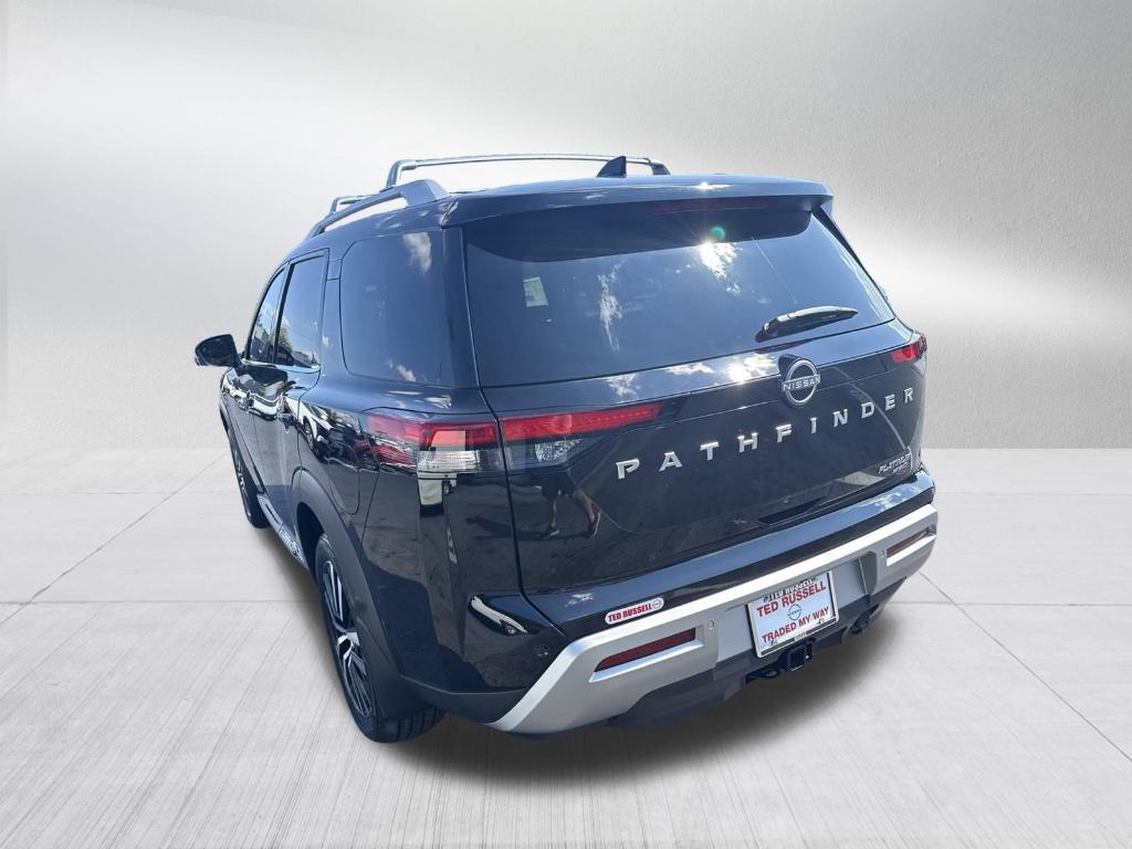 new 2025 Nissan Pathfinder car, priced at $43,998