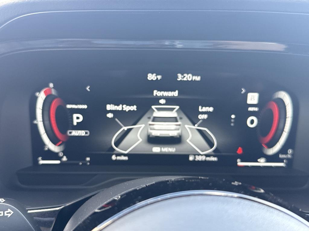 new 2025 Nissan Pathfinder car, priced at $43,998
