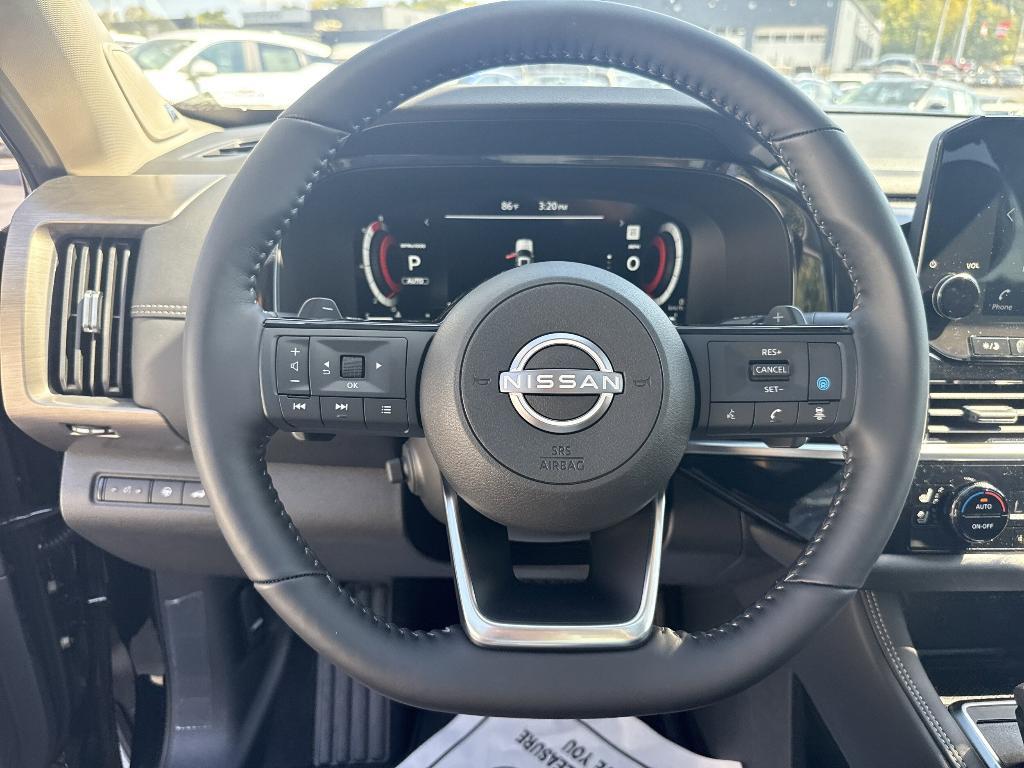 new 2025 Nissan Pathfinder car, priced at $43,998