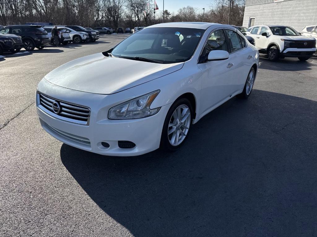 used 2014 Nissan Maxima car, priced at $9,995