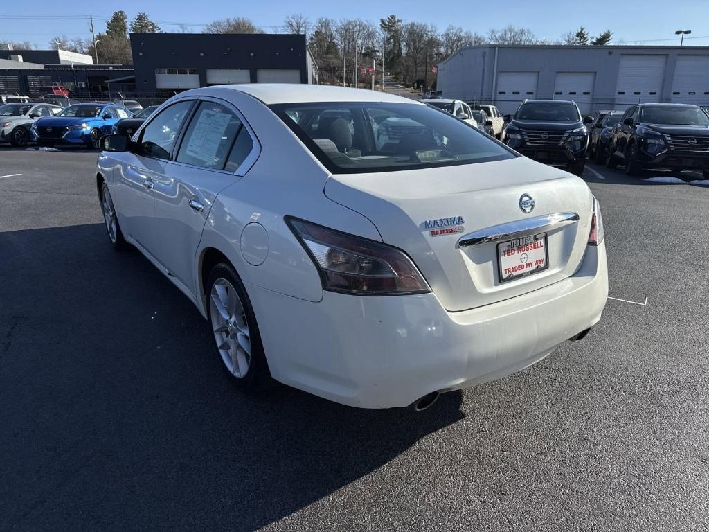 used 2014 Nissan Maxima car, priced at $9,995