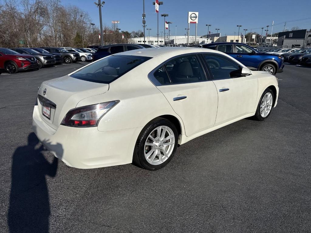 used 2014 Nissan Maxima car, priced at $9,995