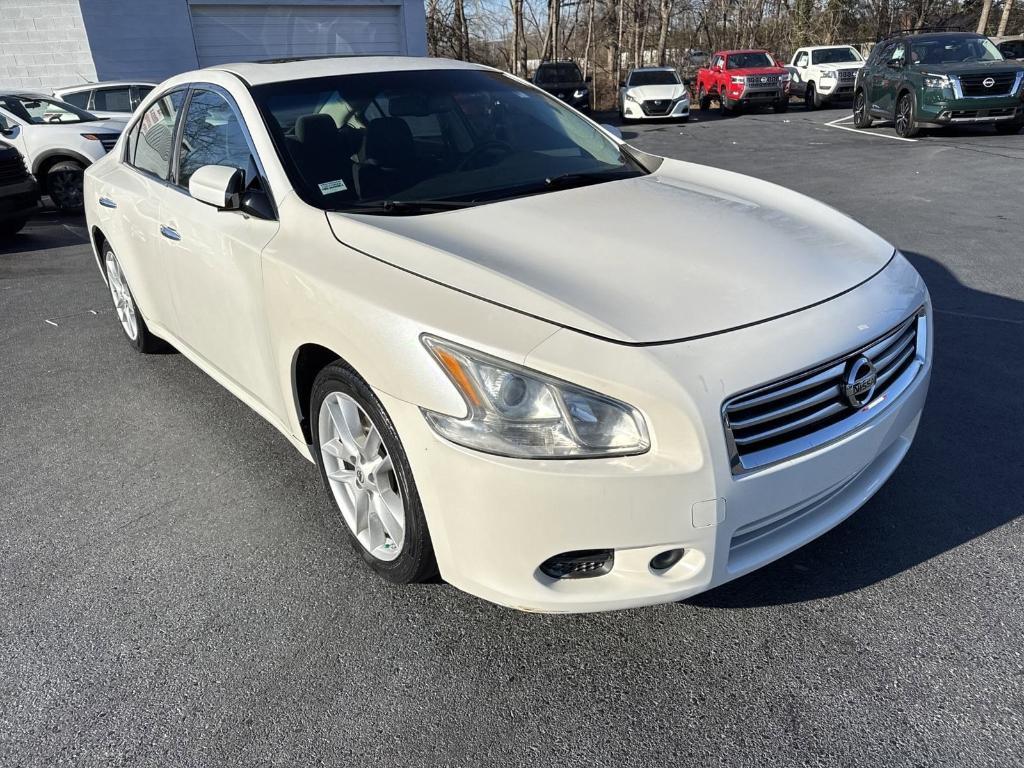 used 2014 Nissan Maxima car, priced at $9,995