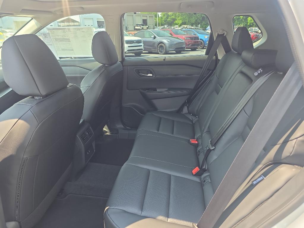 new 2025 Nissan Rogue car, priced at $32,024