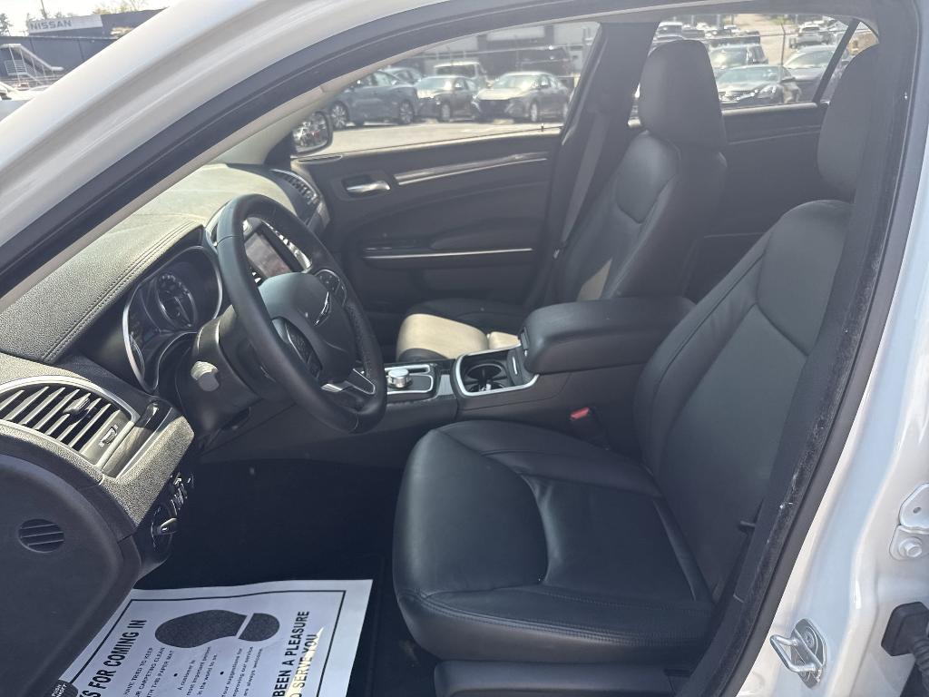 used 2021 Chrysler 300 car, priced at $29,988