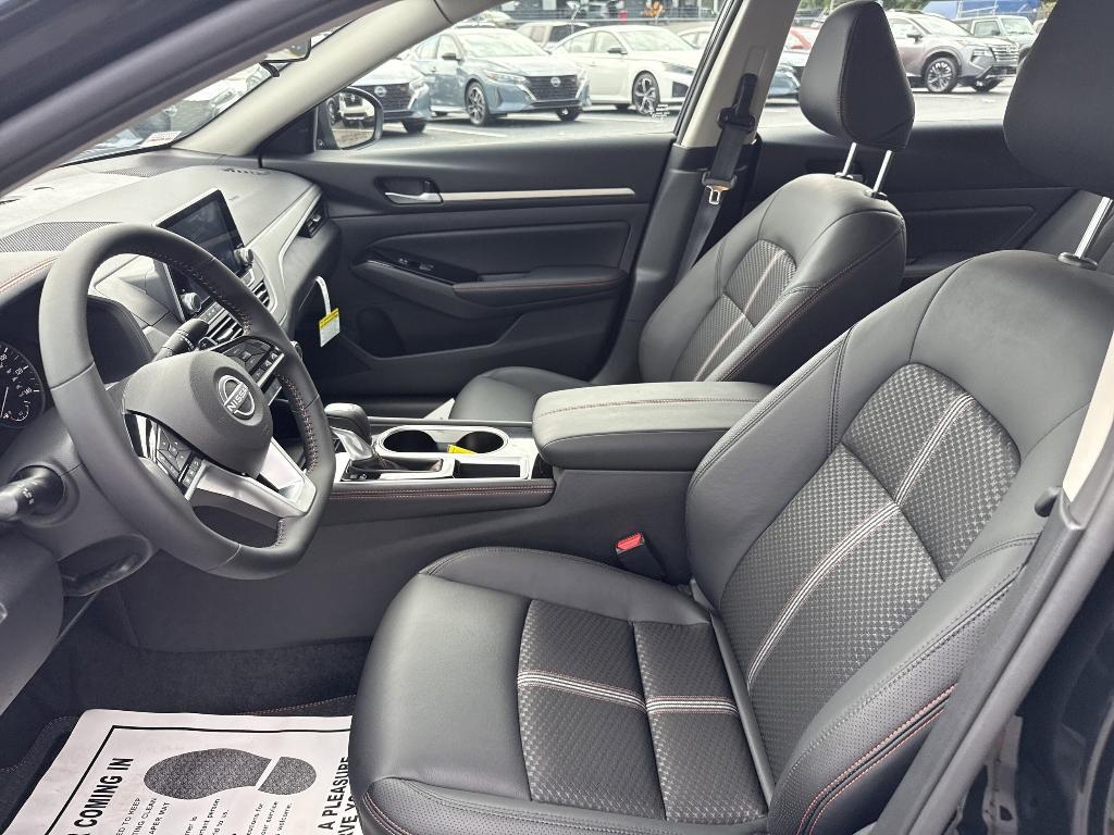 new 2025 Nissan Altima car, priced at $28,084
