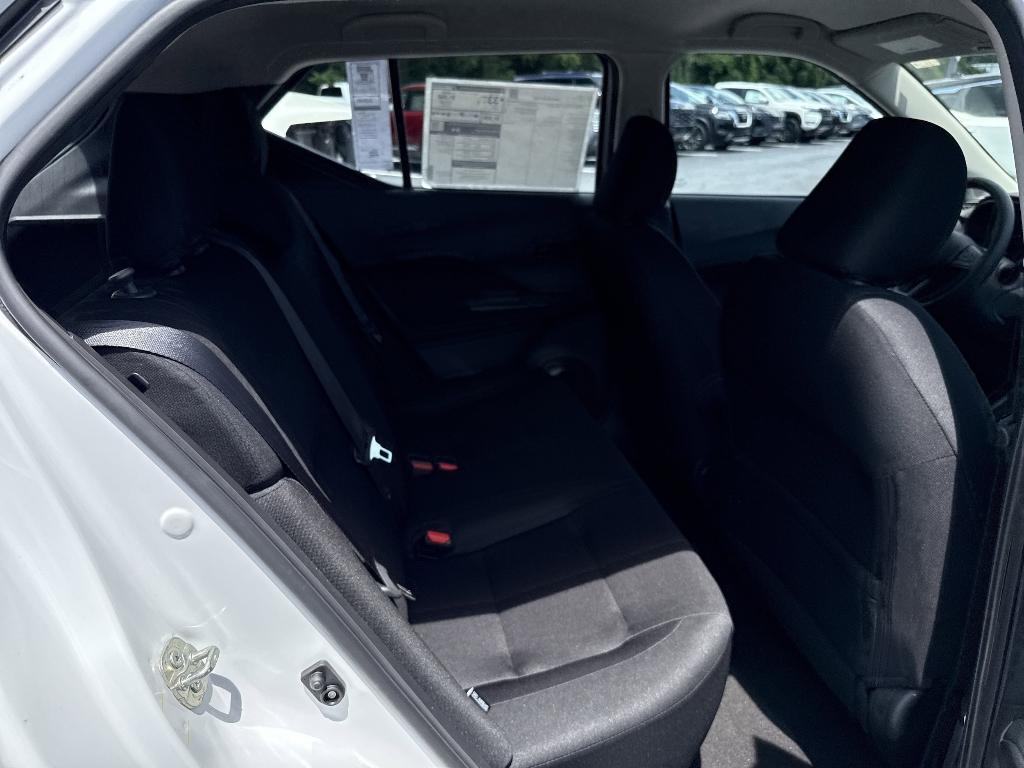 new 2025 Nissan Kicks Play car, priced at $22,935