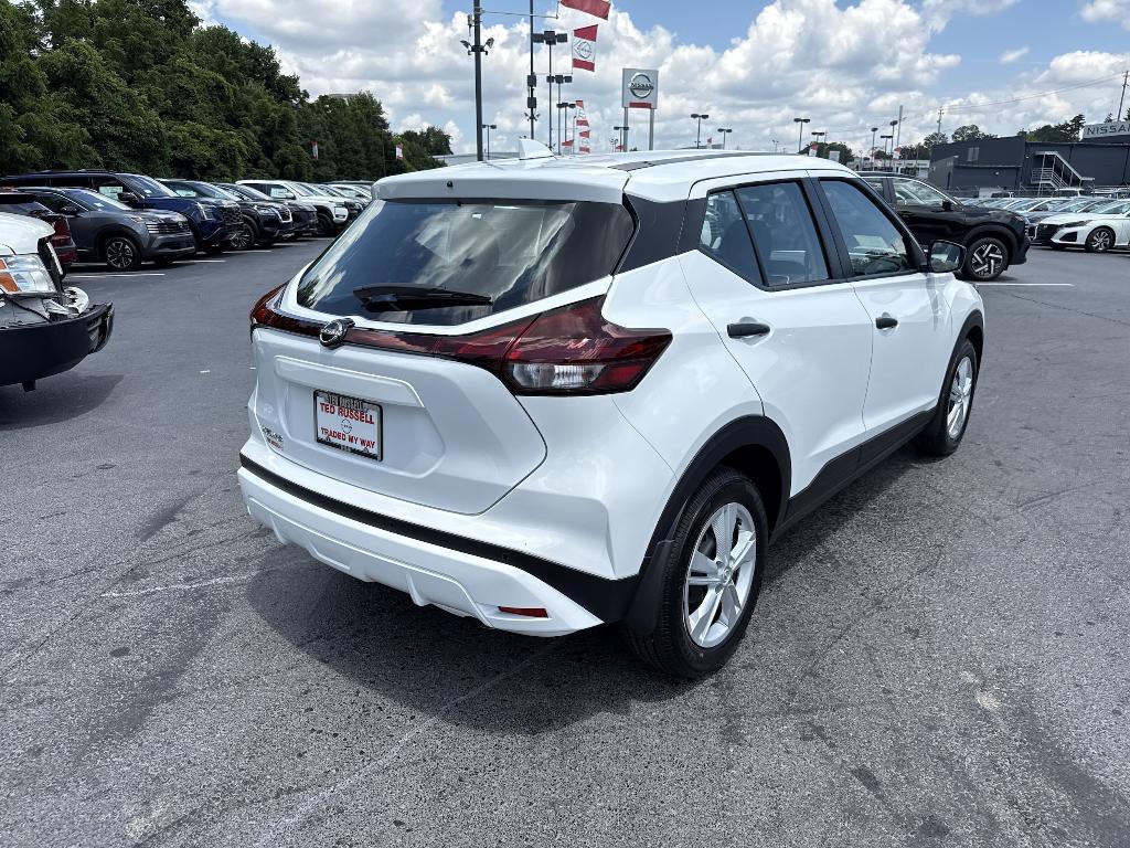 new 2025 Nissan Kicks Play car, priced at $22,935