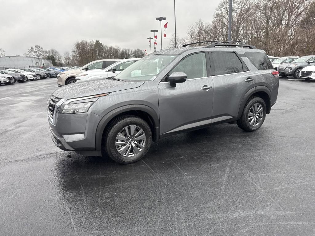 new 2025 Nissan Pathfinder car, priced at $39,793