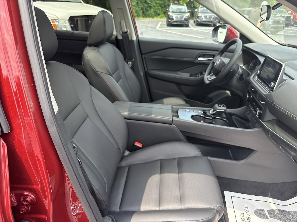 new 2025 Nissan Rogue car, priced at $32,422